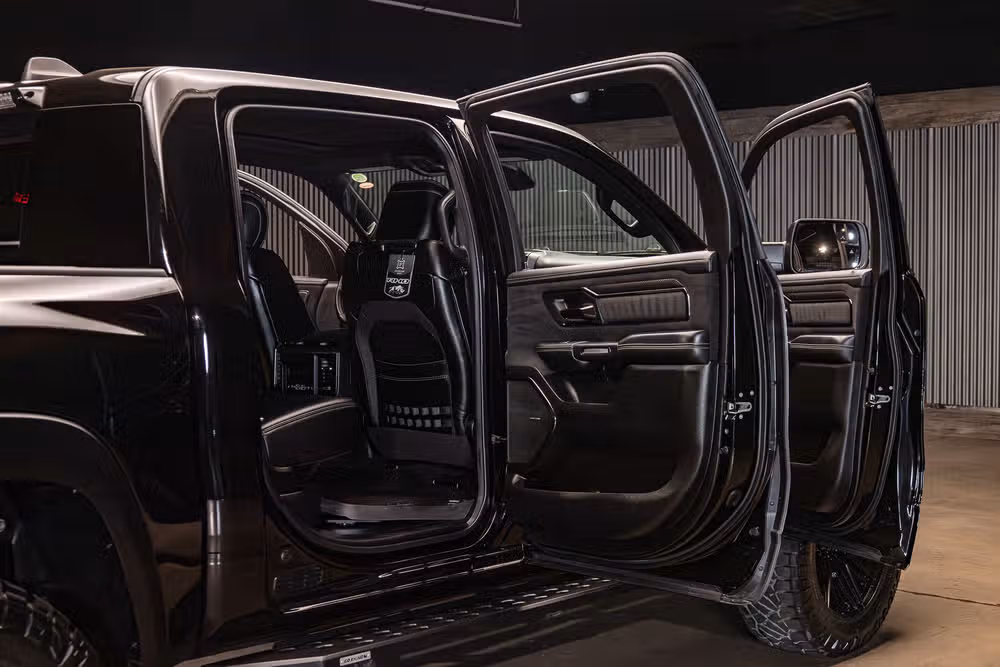 2025 Ram 1500 RHO Crew Cab Image 31