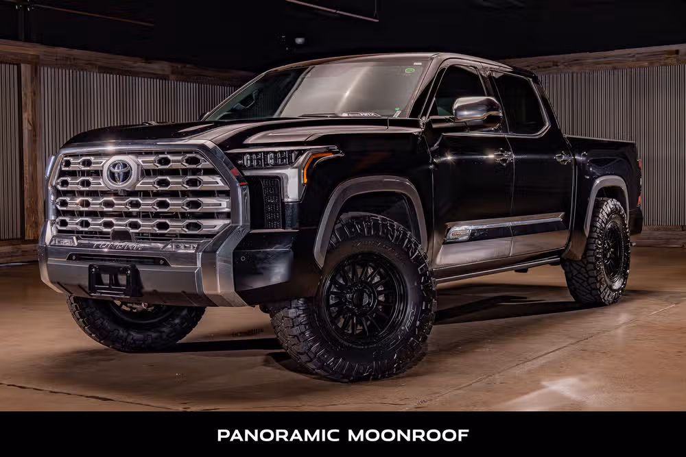 2024 Toyota Tundra 1794 Edition HV CrewMax Image 5