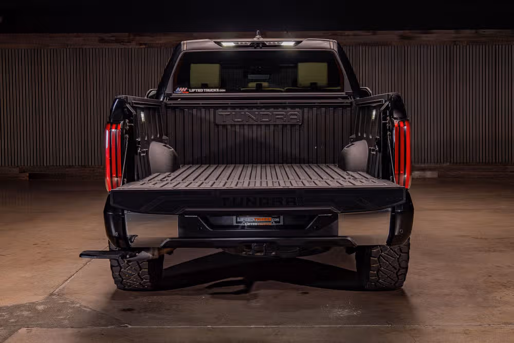2024 Toyota Tundra 1794 Edition HV CrewMax Image 9