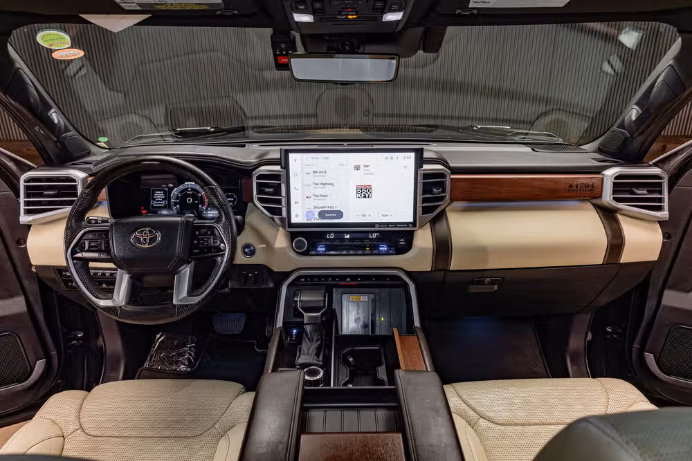 2024 Toyota Tundra 1794 Edition HV CrewMax Image 19