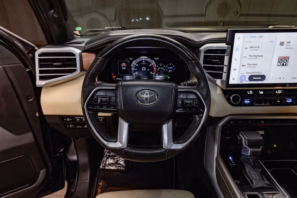 2024 Toyota Tundra 1794 Edition HV CrewMax Image 17