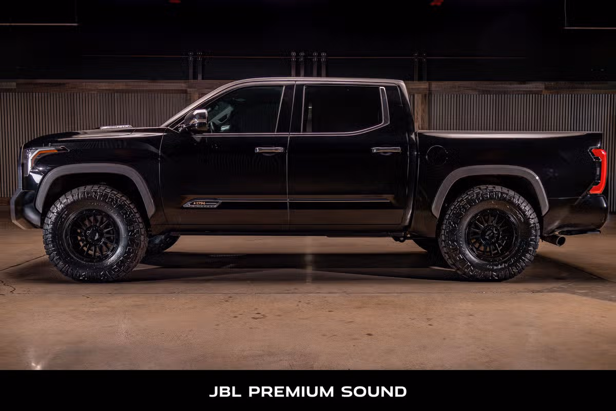 2024 Toyota Tundra 1794 Edition HV CrewMax