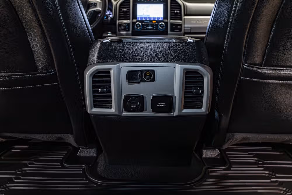 2020 Ford F-250 Super Duty Lariat Crew Cab Image 23