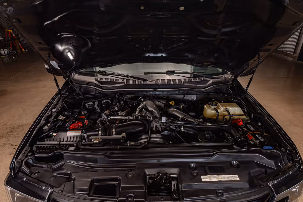 2020 Ford F-250 Super Duty Lariat Crew Cab Image 31