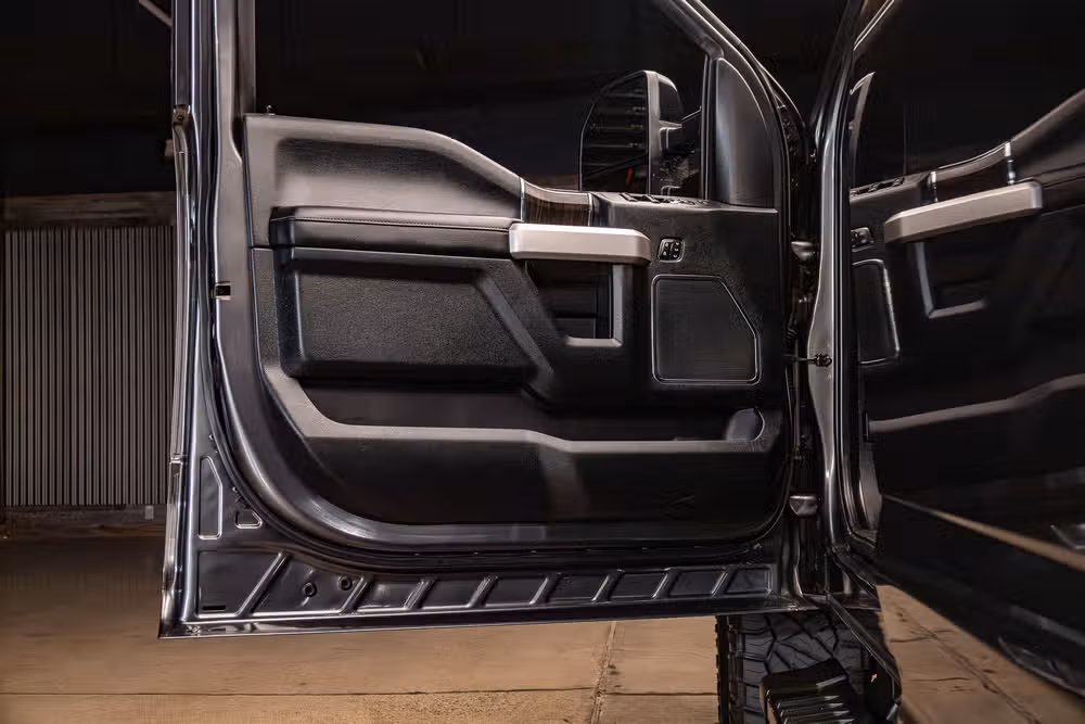 2020 Ford F-250 Super Duty Lariat Crew Cab Image 29