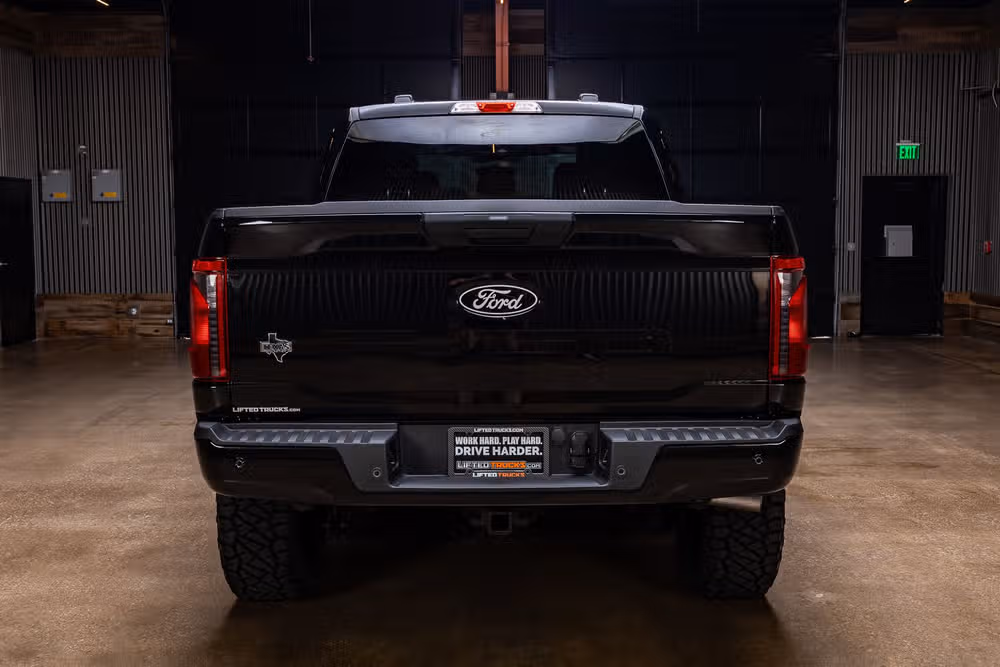 2026 Ford F-150 XLT SuperCrew Image 8