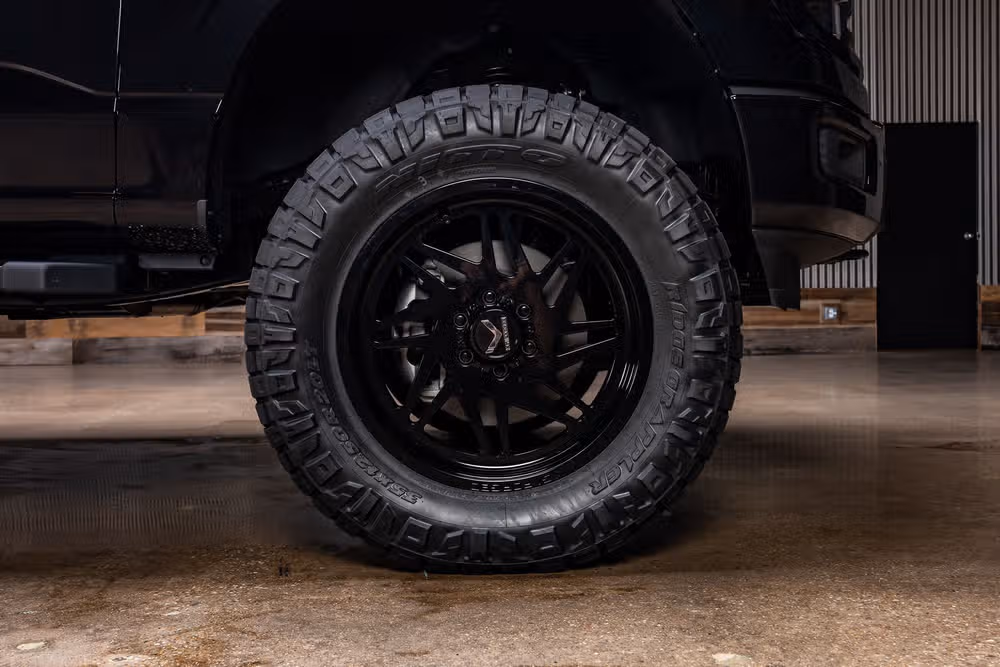 2026 Ford F-150 XLT SuperCrew Image 12