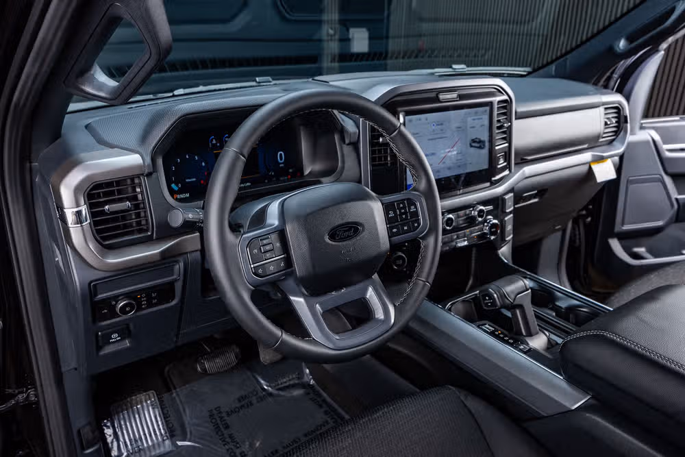 2026 Ford F-150 XLT SuperCrew Image 17