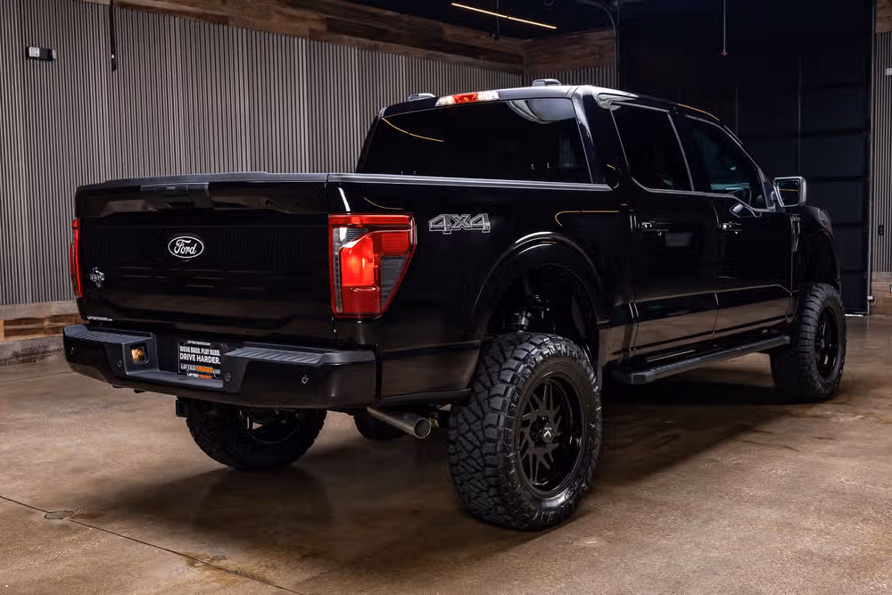 2026 Ford F-150 XLT SuperCrew Image 10