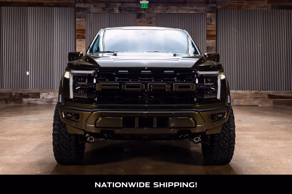 2026 Ford F-150 Raptor SuperCrew Image 4
