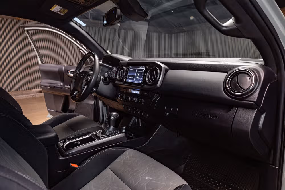 2023 Toyota Tacoma TRD Off-Road Double Cab Image 14