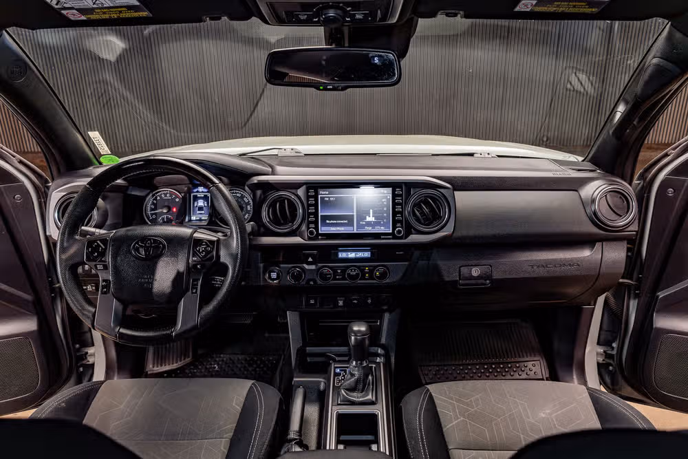 2023 Toyota Tacoma TRD Off-Road Double Cab Image 15