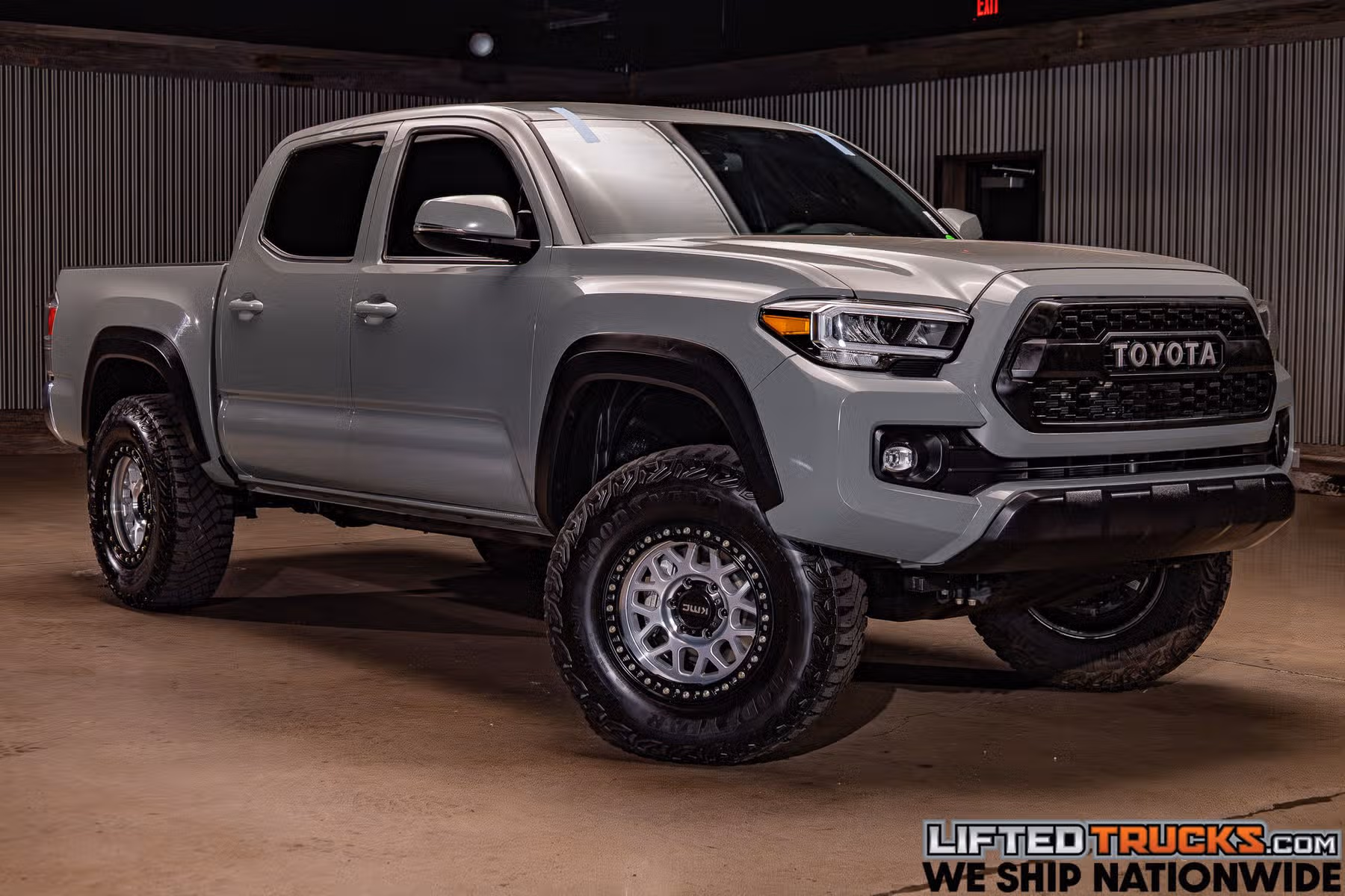 2023 Toyota Tacoma TRD Off-Road Double Cab Image 1