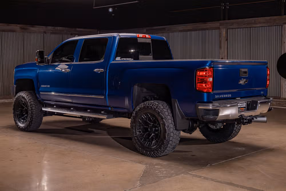 2019 Chevrolet Silverado 2500HD LTZ Crew Cab Image 7