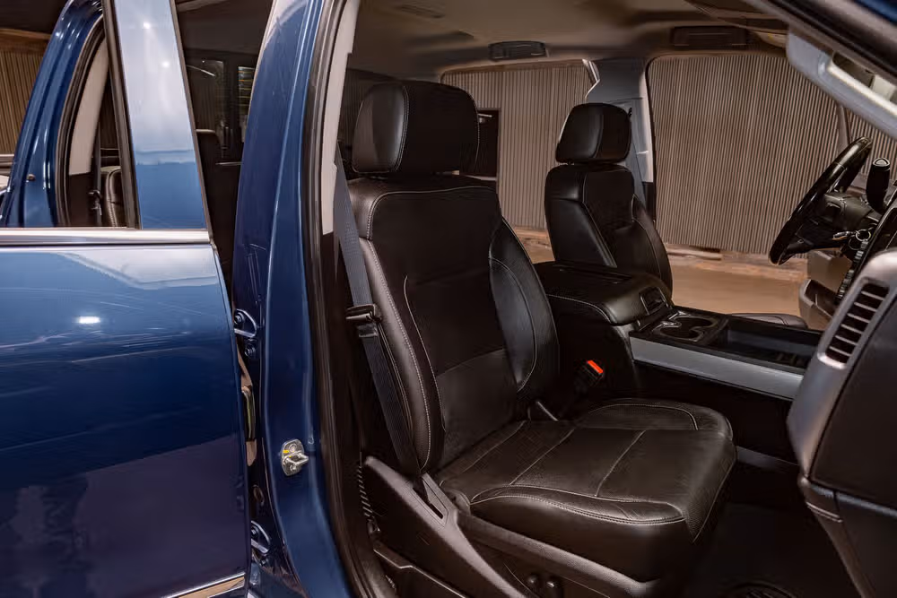 2019 Chevrolet Silverado 2500HD LTZ Crew Cab Image 30