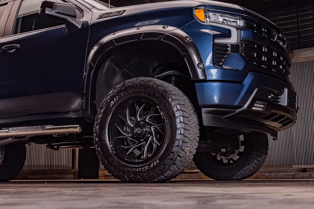 2022 Chevrolet Silverado 1500 RST Crew Cab Image 11