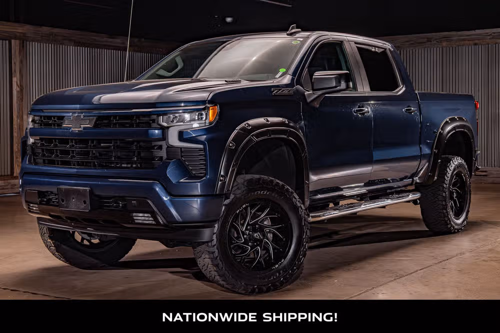 2022 Chevrolet Silverado 1500 RST Crew Cab Image 4