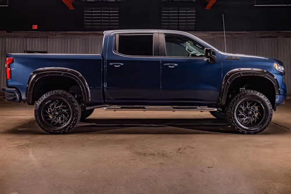2022 Chevrolet Silverado 1500 RST Crew Cab Image 10