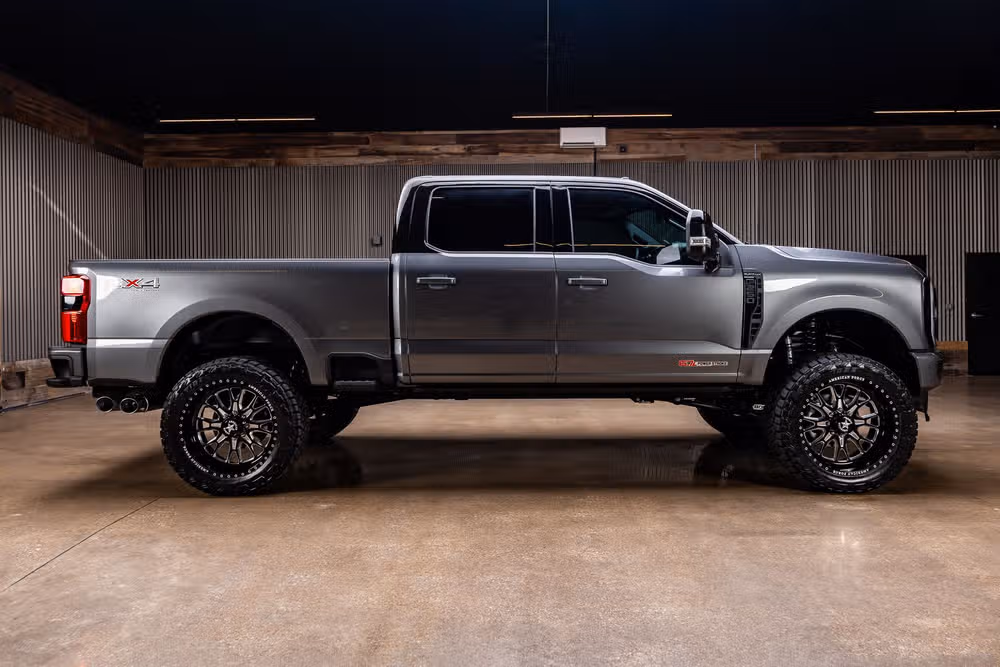 2026 Ford F-250 Super Duty Platinum Crew Cab Image 11