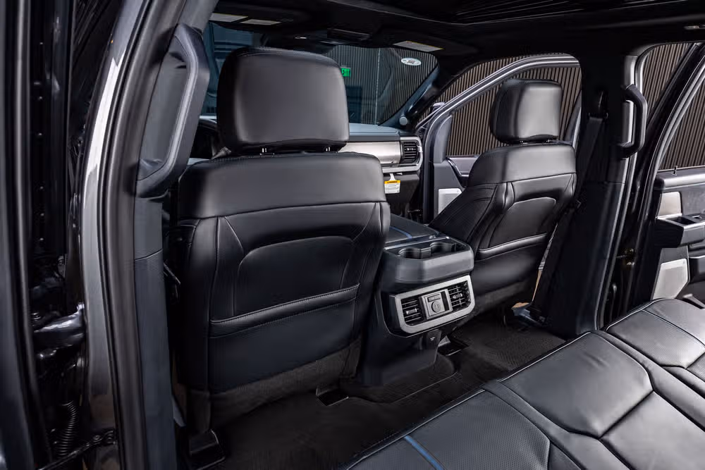 2026 Ford F-250 Super Duty Platinum Crew Cab Image 36