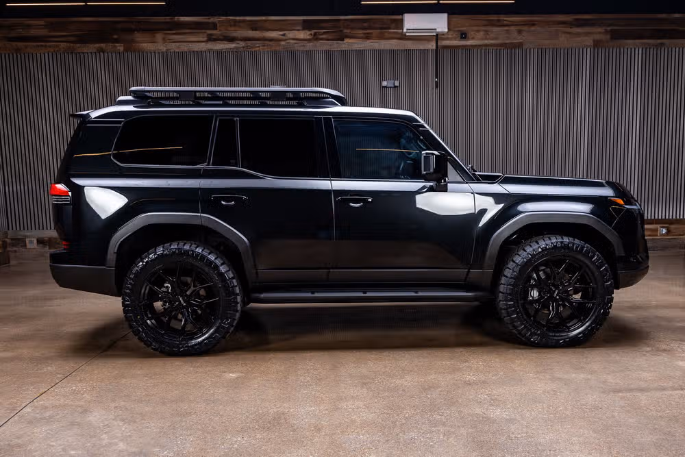 2024 Lexus GX 550 Overtrail+ Image 11
