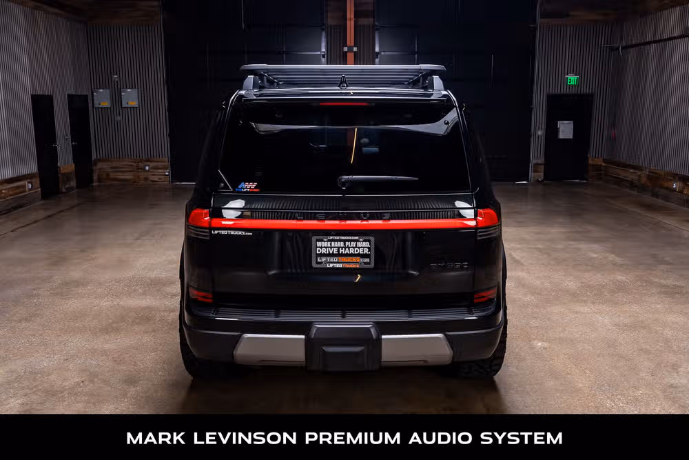 2024 Lexus GX 550 Overtrail+ Image 8