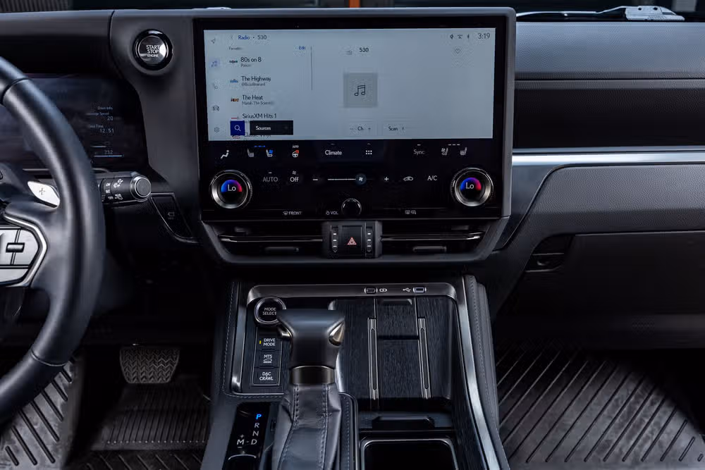 2024 Lexus GX 550 Overtrail+ Image 24