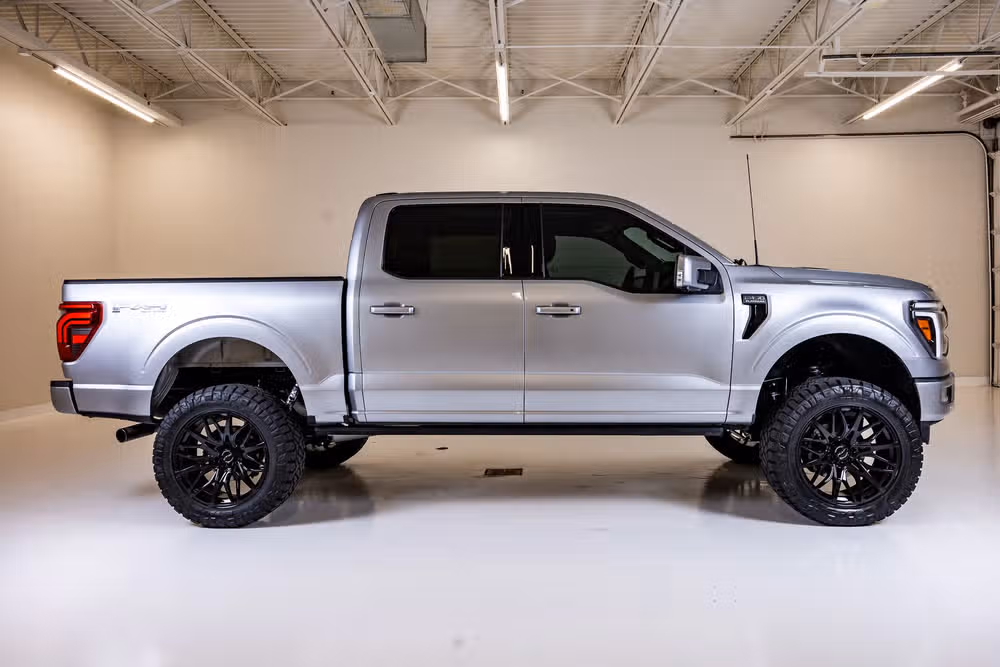 2025 Ford F-150 Platinum SuperCrew Image 11