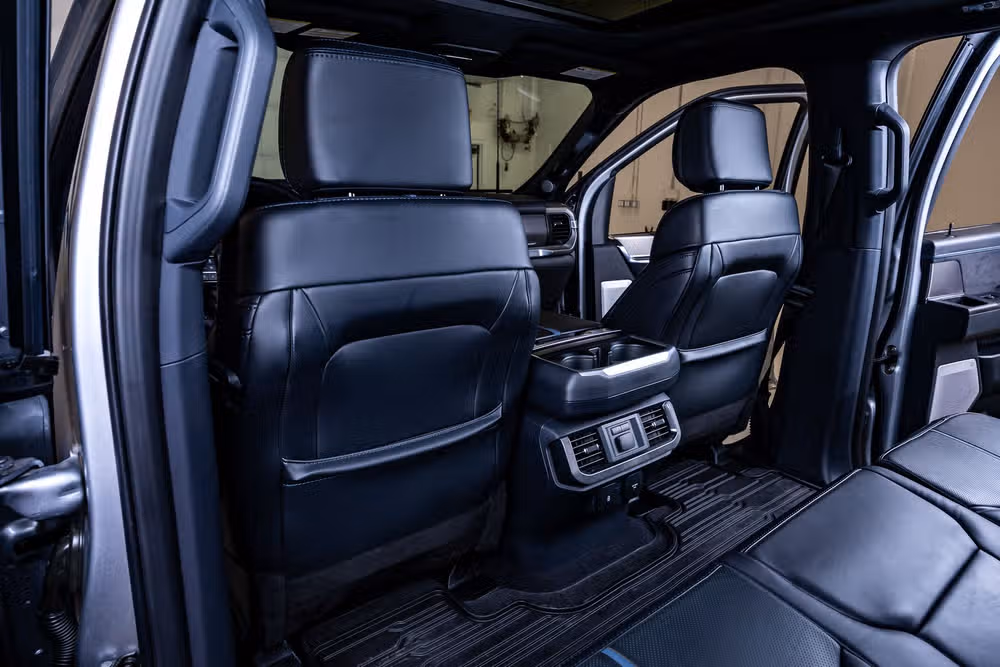 2025 Ford F-150 Platinum SuperCrew Image 36