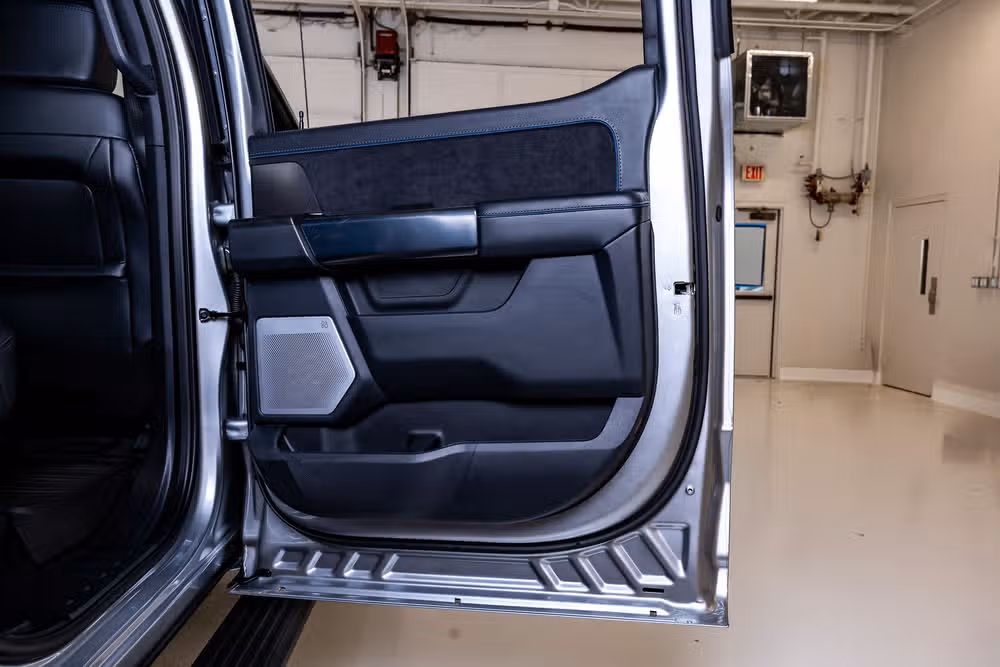 2025 Ford F-150 Platinum SuperCrew Image 41