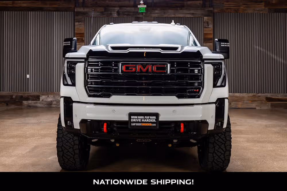 2026 GMC Sierra 2500HD AT4 Crew Cab Image 4