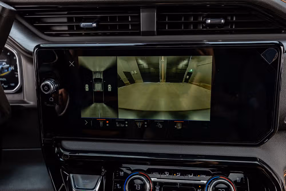 2026 GMC Sierra 2500HD AT4 Crew Cab Image 26