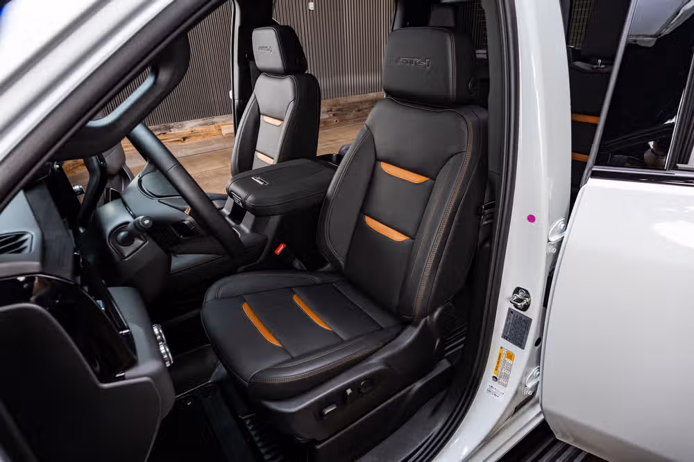 2026 GMC Sierra 2500HD AT4 Crew Cab Image 30