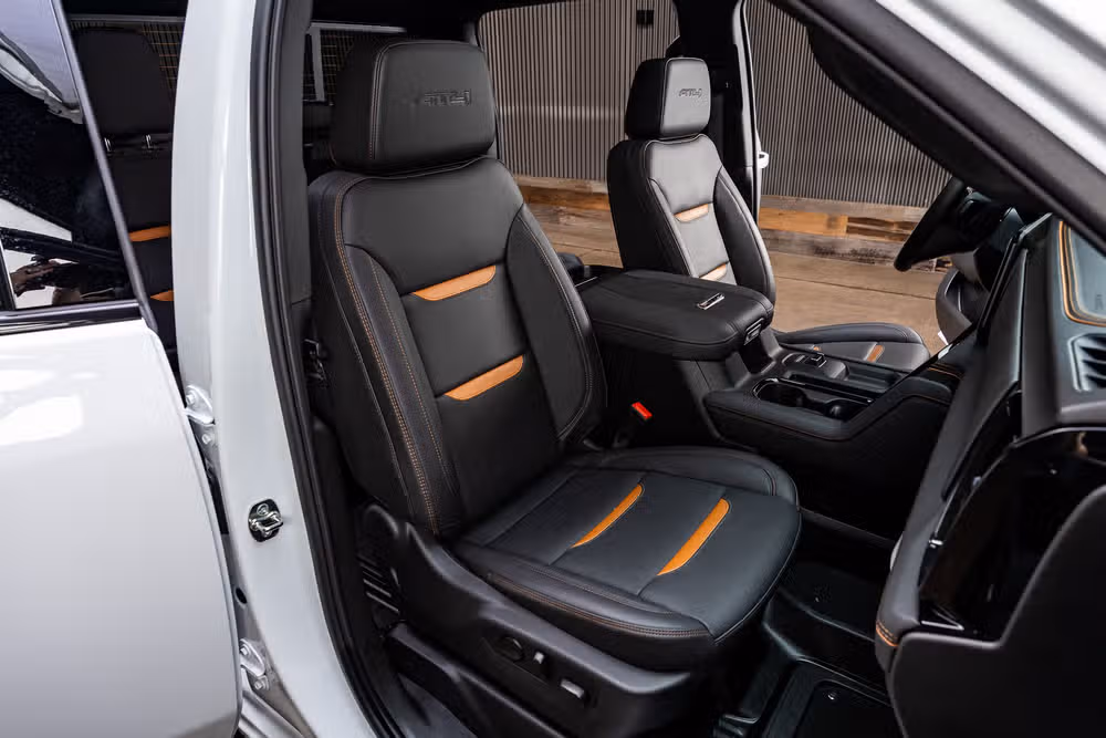2026 GMC Sierra 2500HD AT4 Crew Cab Image 32