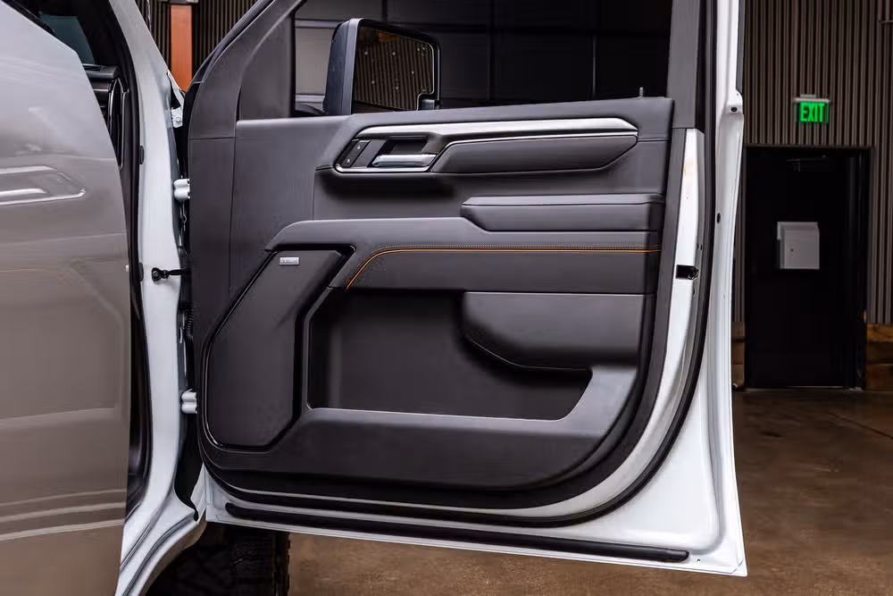 2026 GMC Sierra 2500HD AT4 Crew Cab Image 38