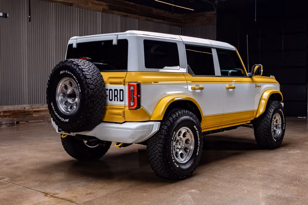 2023 Ford Bronco Heritage Limited Edition Image 10