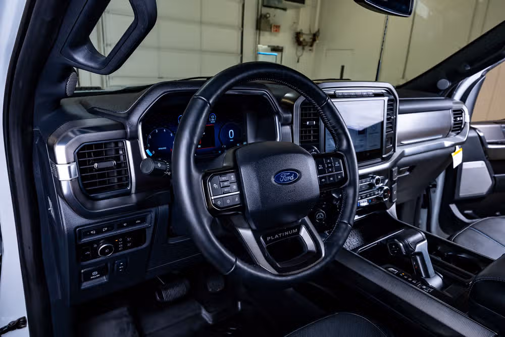 2024 Ford F-150 Platinum SuperCrew Image 16