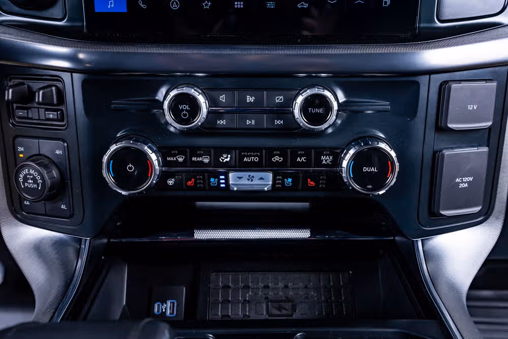 2024 Ford F-150 Platinum SuperCrew Image 26