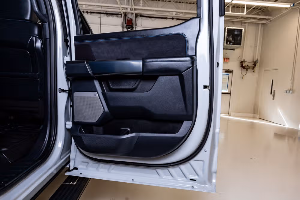 2024 Ford F-150 Platinum SuperCrew Image 39