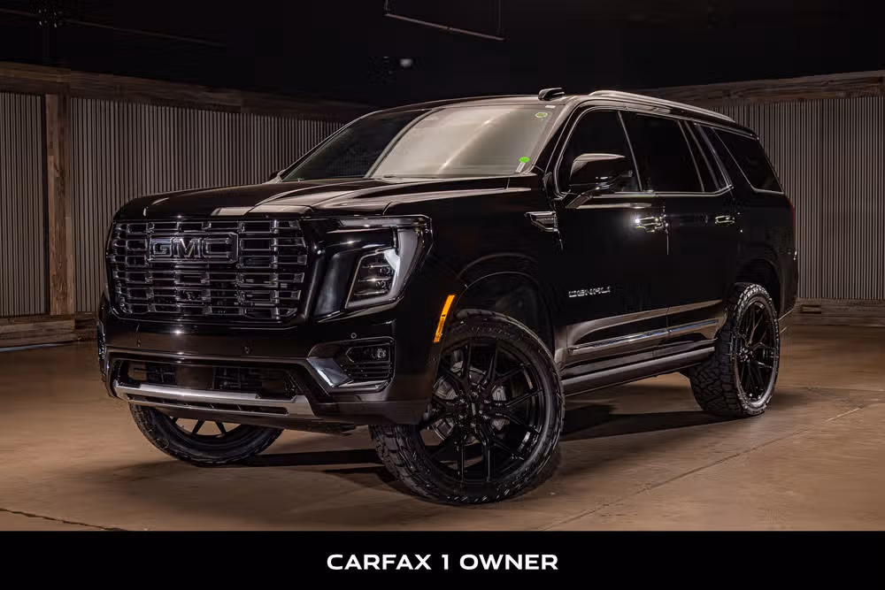 2026 GMC Yukon Denali Ultimate Image 5