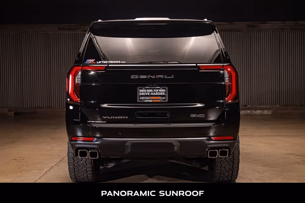 2026 GMC Yukon Denali Ultimate Image 8