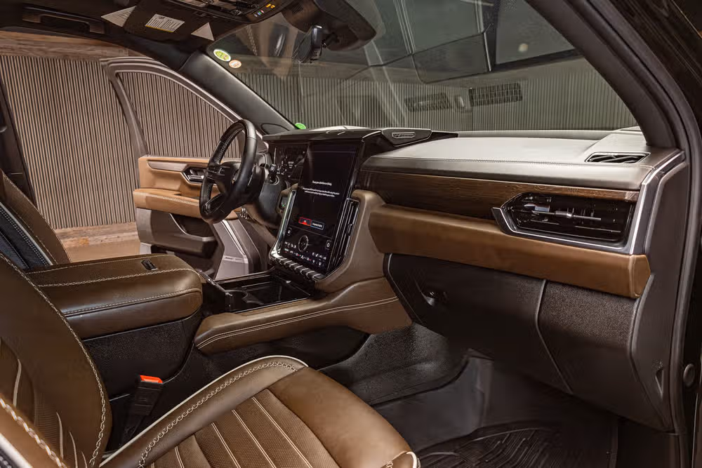 2026 GMC Yukon Denali Ultimate Image 15