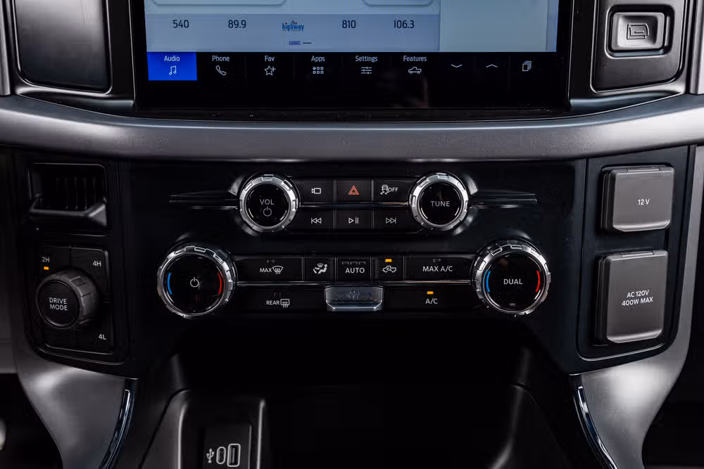 2026 Ford F-150 XLT SuperCrew Image 26