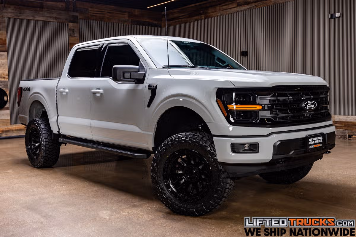 2026 Ford F-150 XLT SuperCrew