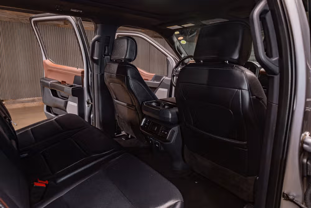 2023 Ford F-150 Lariat SuperCrew Image 25