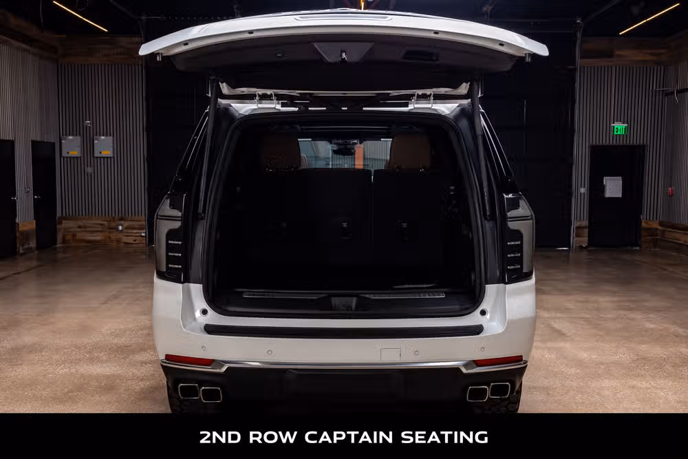 2025 Chevrolet Suburban High Country Image 9