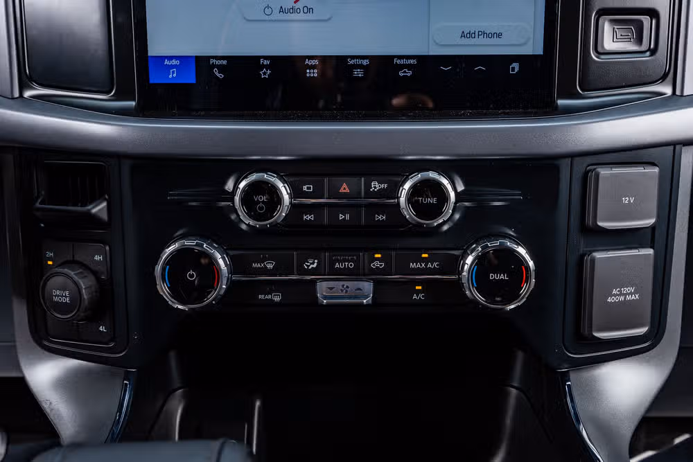 2026 Ford F-150 XLT SuperCrew Image 26