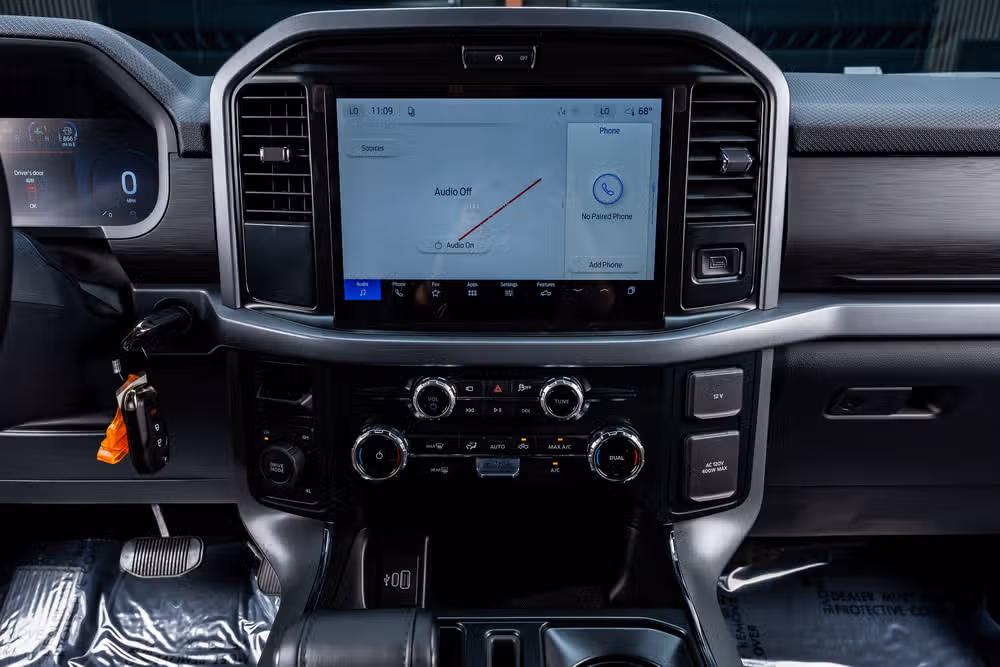 2026 Ford F-150 XLT SuperCrew Image 23