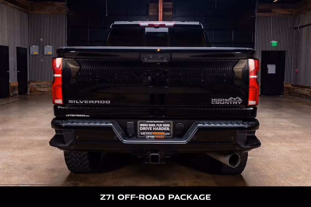 2024 Chevrolet Silverado 3500HD High Country Crew Cab Image 7