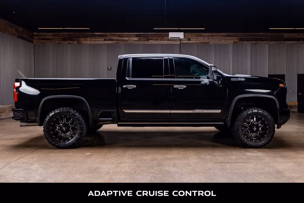 2024 Chevrolet Silverado 3500HD High Country Crew Cab Image 10